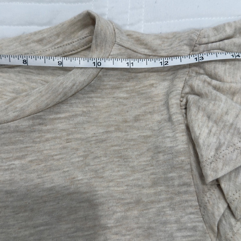 ana A New Approach Oatmeal Heather Ruffle Shoulder Smocked Top PS NEW - Picture 6 of 9